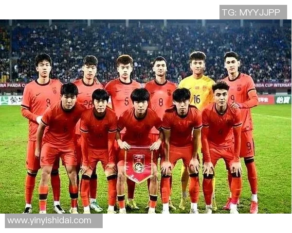 中国男足迎战约旦队激战在即期待精彩表现与胜利荣耀 中国男足迎战约旦队激战在即期待精彩表现与胜利荣耀