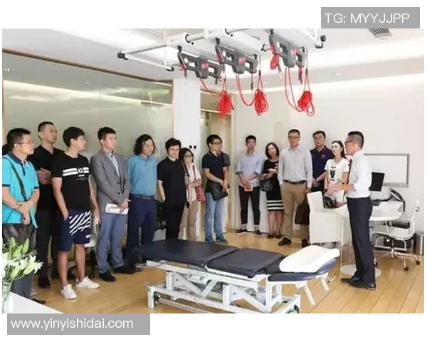 极限挑战与人生哲学：杨秀英的深度对话与运动探索之旅MBA