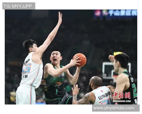 CBA直播精彩对决首钢队迎战辽宁队全力争胜展现篮球魅力