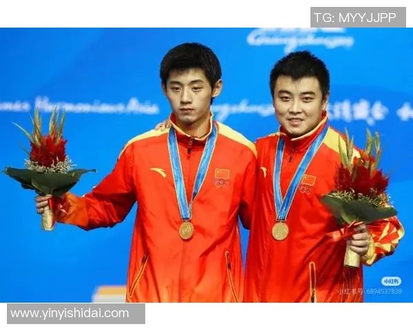 张继科与王皓2013年巅峰对决回顾:乒乓球赛场上的传奇时刻与精彩瞬间 张继科与王皓2013年巅峰对决回顾:乒乓球赛场上的传奇时刻与精彩瞬间