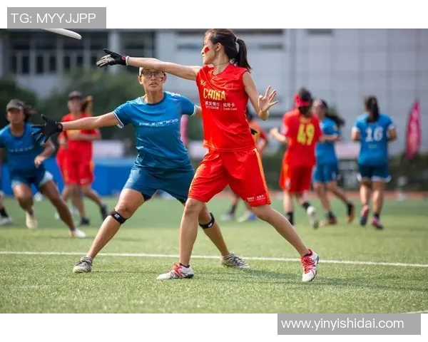 深圳飞盘队的节奏体系与战术解析：飞盘运动中的团队协作与战术创新