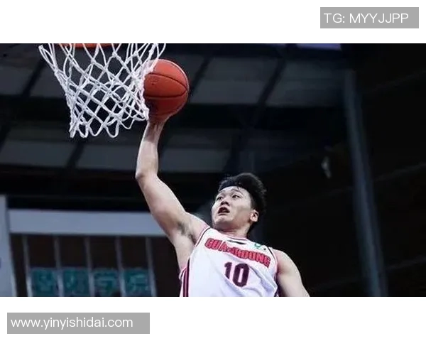 深圳排球队以94分稳居锦标赛积分榜首位展现强劲实力 深圳排球队以94分稳居锦标赛积分榜首位展现强劲实力